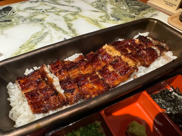 [고속터미널역 맛집] 키쿠카와 - 하우스오브신세계. 도쿄 미슐랭 장어덮밥 - 5만원 일품 히츠마부시 맛집. 솔직후기. 세일리지 안됨? 관련 이미지 16