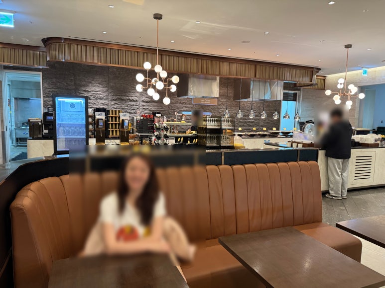 마티나골드 라운지 - 메뉴, 제휴 신용카드 정리. 동반 2인 3인 입장해보기. (Feat. 만원의 행복, 국민 헤리티지 스마트/리저브) 관련 이미지 7