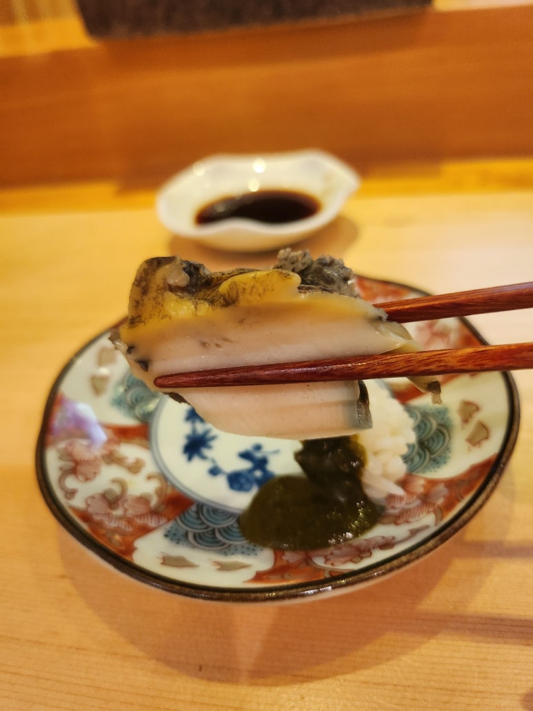 [한남동 맛집] 스시고코로 - 용산구 미들급 디너오마카세. 날것을 많이 못먹어도 갈 수 있는 곳. 발렛주차 가능. 이태원상권회복상품권 사용가능. 관련 이미지 10