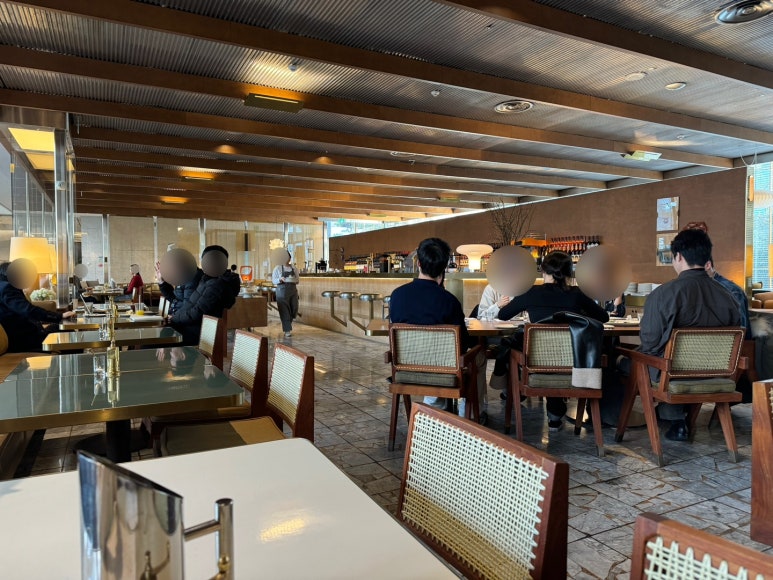 [역삼동 맛집] 빌즈 강남 - 호주식 브런치 소개팅 장소 추천. 주차 편한 리코타 핫케이크, 까르보나라 맛집. 관련 이미지 7