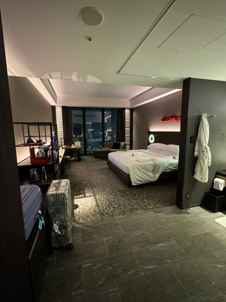 콘래드 오사카 호캉스의 모든 것 - 현아플, 힐튼 아너스 골드, 조식, 라운지, 레스토랑, 수영장, 사우나. Adieu 2023. (1) 관련 이미지 16