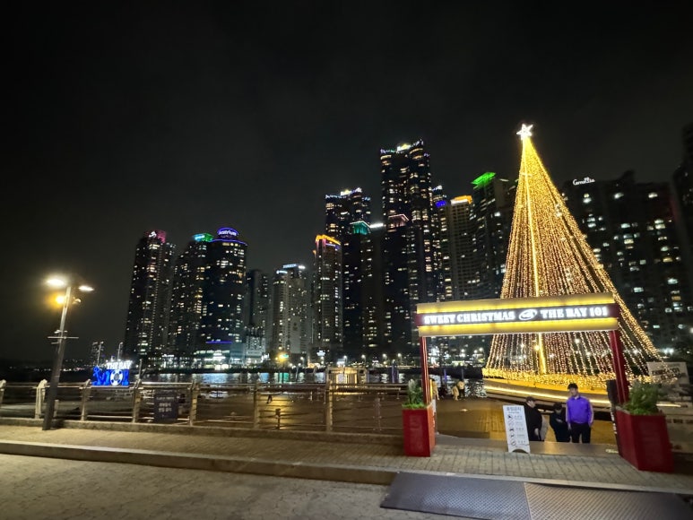 웨스틴조선 부산 - 새로단장한 해운대오션뷰 호텔. 클럽조선 플래티넘 100배 이용하기. 디럭스 비치 킹 + 수영장 + 발렛주차 후기. (feat. 그랜드조선 부산) 관련 이미지 21