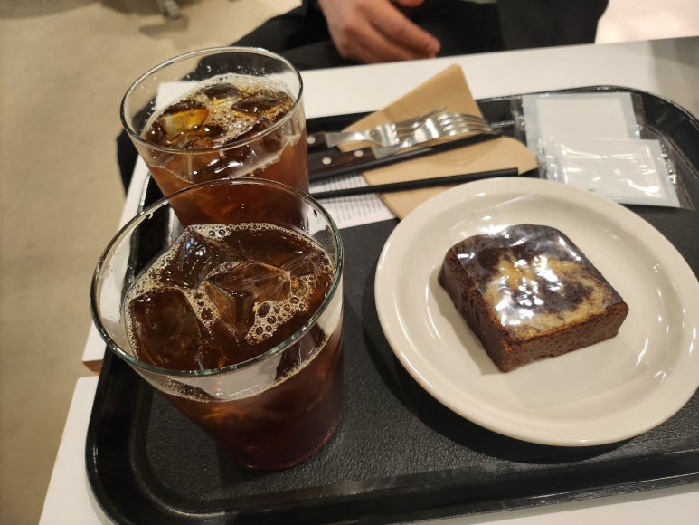 ★★★★★ [군자 카페] 보난자커피 군자 - 훌륭한 커피, 맛있는 디저트, 뷰가 좋은, 노트북 하기 좋은, 모임시 추천, 주차 가능. 관련 이미지 13