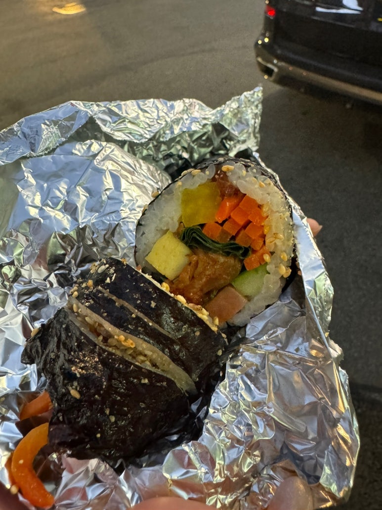 [군자역 김밥 맛집] 한아름분식 - 김밥 단체주문 맛집 추천. 김밥 좋아하시는 분 꼭 가볼만한 곳. 김치김밥 야채김밥 솔직 후기. 관련 이미지 10