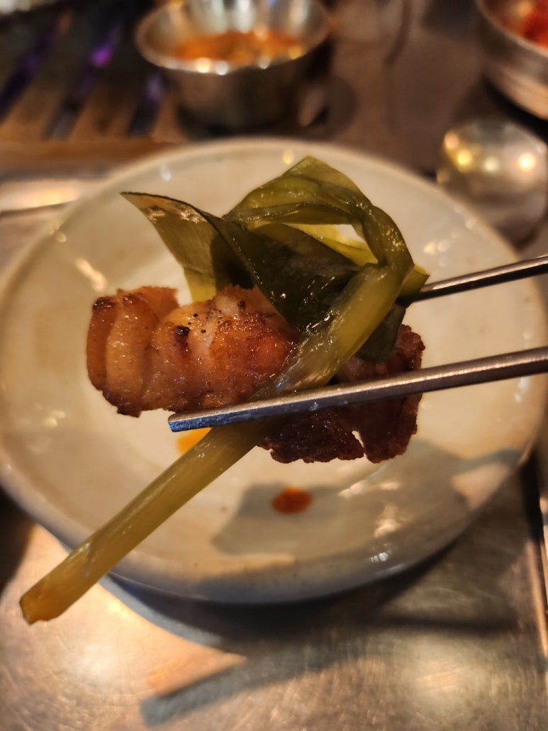 [충정로 삼겹살] 두툼 - 맛있는 녀석들 숙성삼겹살 맛집. 금돼지식당과 비교해보자. 주차꿀팁. 관련 이미지 23