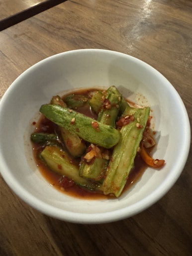 [한남동 맛집] 한남북엇국 - 저녁에 술안먹고 홍게살비빔밥과 전 먹은 썰. 한식 찐 맛집. 발렛 주차 가능. 관련 이미지 8