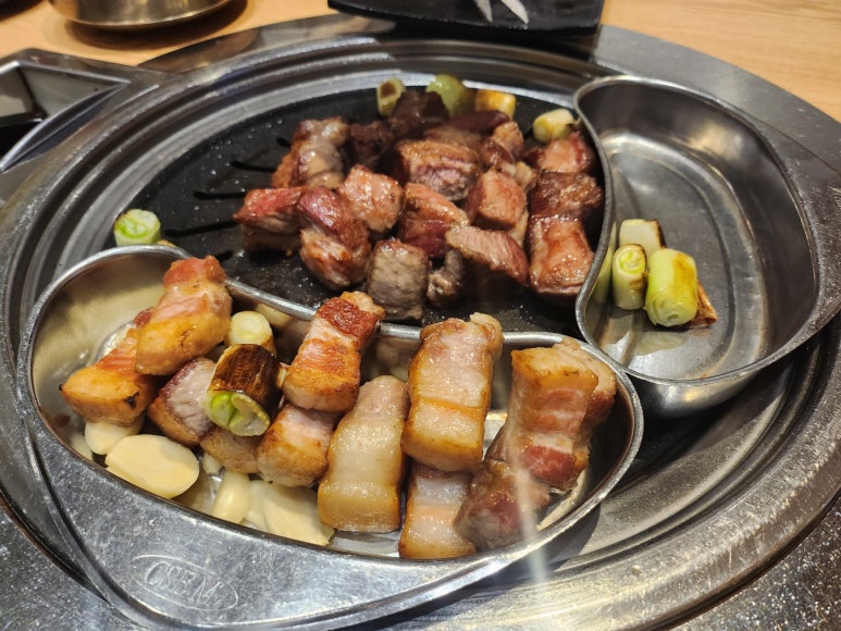 [역삼동 삼겹살 맛집] 돝고기506 - 룸예약 가능한 깔끔하고 맛있는 역삼역 모임맛집. 회식장소추천. 주차가능. 관련 이미지 16