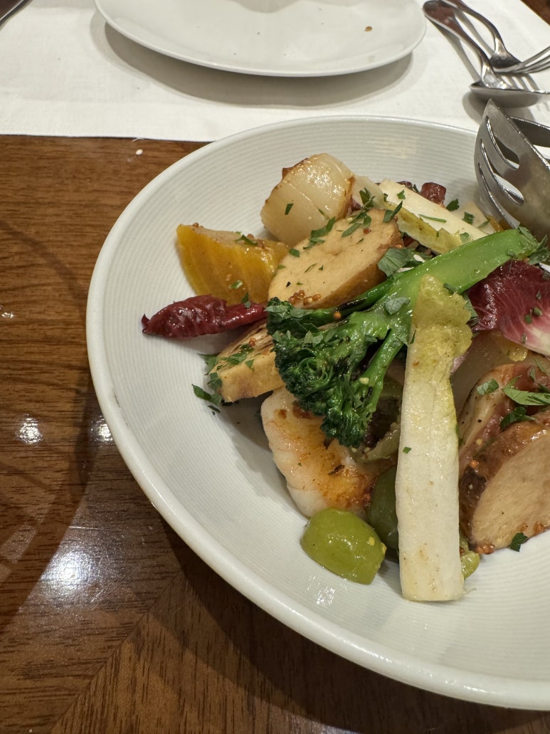 [웨스틴 조선 서울] 루브리카 - 샐러드 맛집이긴 하나, 이 가격이면 정말 더 맛있어야 한다. 관련 이미지 1