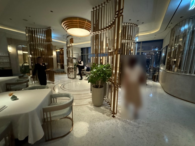 [조선팰리스 맛집] 이타닉가든 - 미슐랭 1스타 손종원 쉐프님의 뉴 코리안 파인 다이닝. 결혼기념일 1주년. 클럽조선멤버십 골드 추천. STAY 비교. 관련 이미지 9