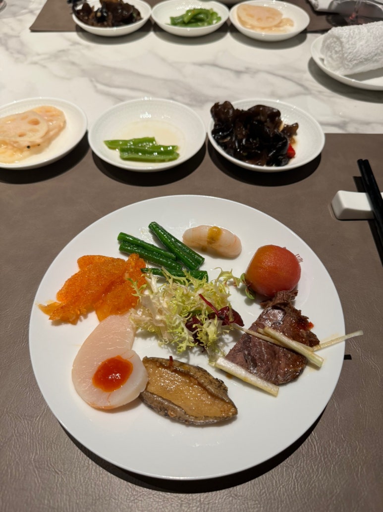 [조선팰리스 맛집] 더그레이트 홍연 - 최고의 북경오리 맛집. 유유안, 쥬에와 비교! 역삼역 가족모임 장소추천. 클럽조선 멤버십 활용하기. 관련 이미지 9