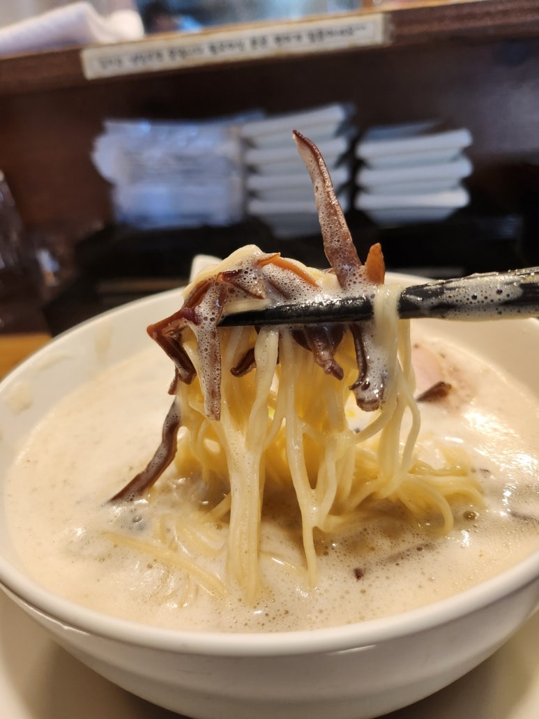 [합정동 라멘] 오레노라멘 - 미슐랭 토리빠이탄 라멘. 같이 방문하기 좋은 어썸도넛서울. 주차팁. 관련 이미지 15