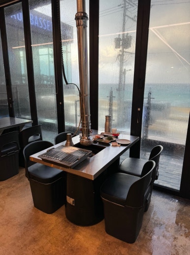 [제주공항 근처 맛집] 고기장 - 숙성 제주흑돼지 인생맛집. 제주도 흑돼지 오션뷰 맛집. 재방문의사 가득함. 관련 이미지 8