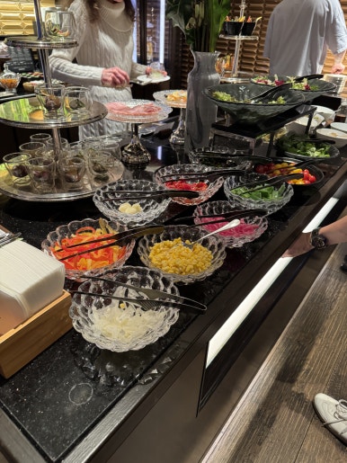 [The Ritz-Carlton, Tokyo] Afternoon tea and the club lounge — a somewhat disappointing self-paid review. Admission for two: 500,000 won. image 32