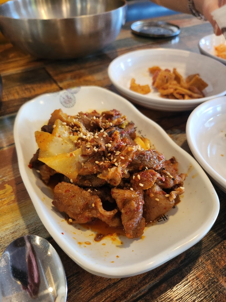 [삼성동 맛집] 도명골청국장 - 성시경 먹을텐데 특급 가성비 청국장 & 보리밥 맛집 비교. 제육볶음, 수육 등 사이드 메뉴도 맛있다 !! 관련 이미지 10