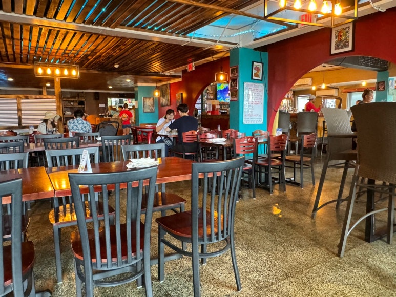 [괌 햄버거 맛집 완전정복] - 스택스버거, 모사스버거, 제프버거. 현지인 추천 내돈내산 간단비교. 관련 이미지 13