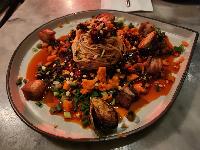 [한남동 중식당] 레드문 - 미쉐린 사천식 중식당 맛집. 이태원상권회복상품권. 크레이트 커피 퀸아망맛집. 관련 이미지 1