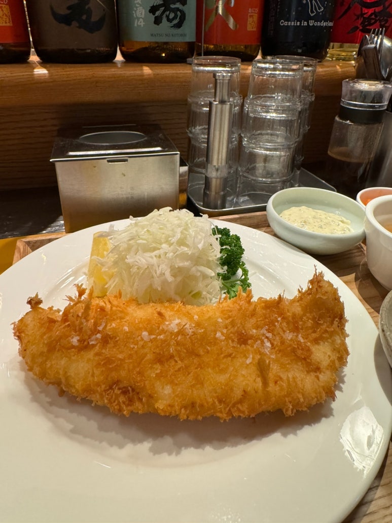 [고터 맛집] 키보 아츠아츠 - 하우스오브신세계. 시그니처 메뉴 생선카츠 먹어봄. 혼밥 추천, 평일 저녁 웨이팅 없음. 관련 이미지 10