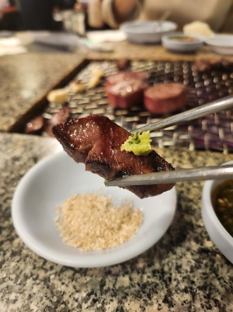 [남영동 소고기] 초원 - 우설, 등심주물럭, 김치볶음밥 줄서는 식당 맛집. 깔끔한 데이트코스 추천. 주차 팁. 관련 이미지 21