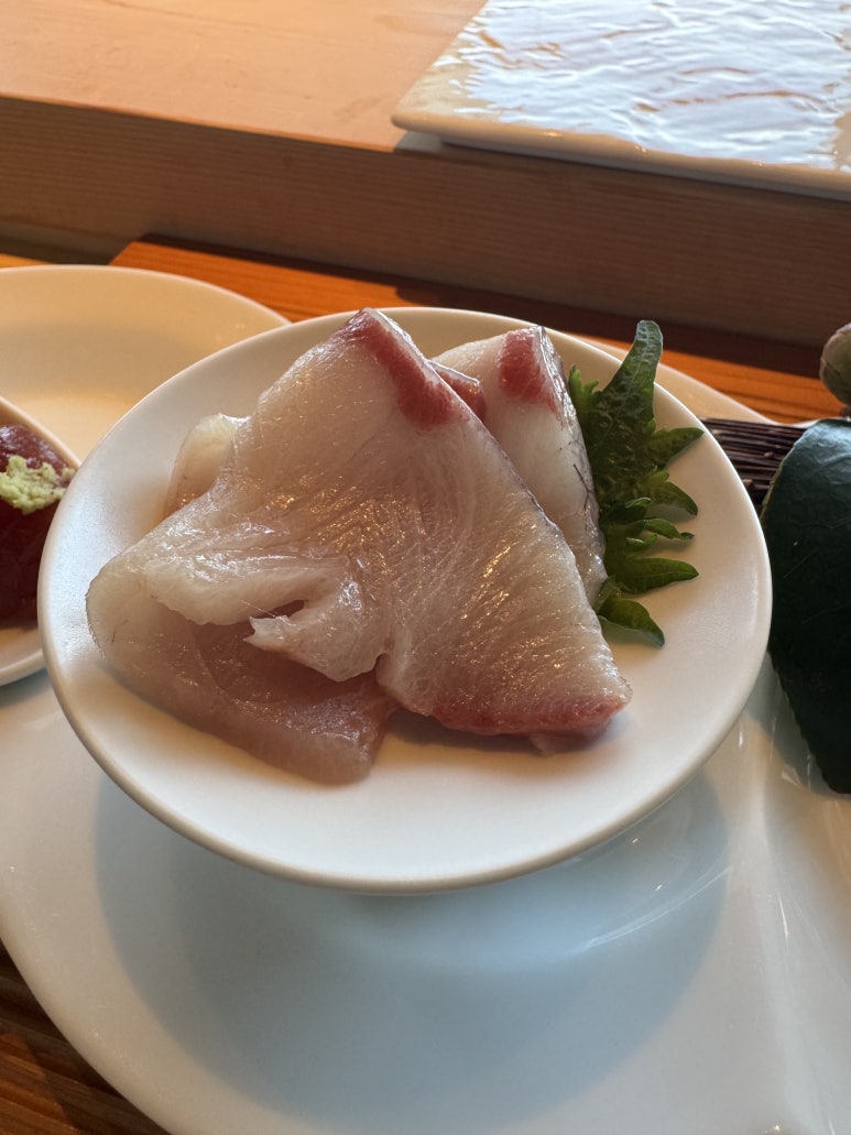 [시그니엘 서울] 시그니엘 클럽 - JYP 옆에서 먹어본 런치 스시 오마카세 후기. 관련 이미지 1