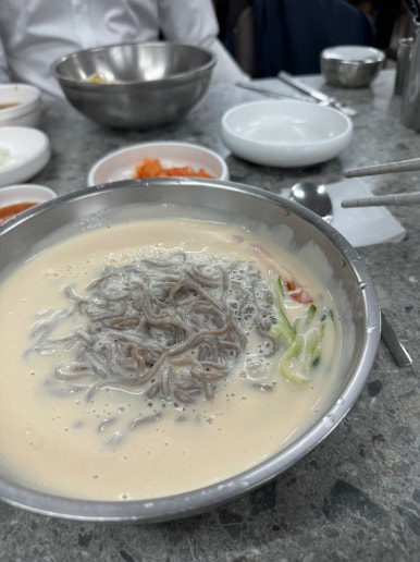 [선릉역 맛집] 맛자랑 - 서울 3대 콩국수 맛집. 맛있는녀석들 출연한 백반 맛집. 맛, 위치, 주차, 영업시간 모두 완벽하다.. 관련 이미지 1