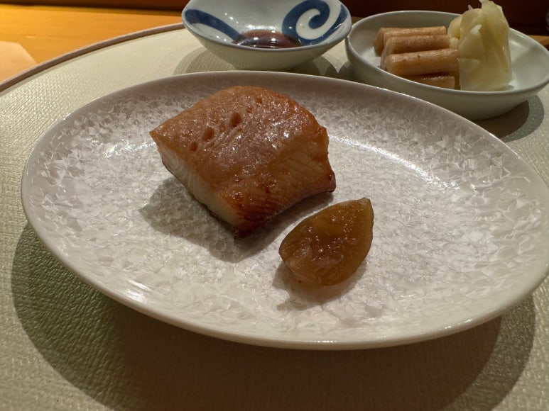 [롯데호텔 서울] 모모야마 - 최고의 미쉐린 디너 오마카세. 33만원. 롯데호텔 멤버십. 발렛파킹. 관련 이미지 19