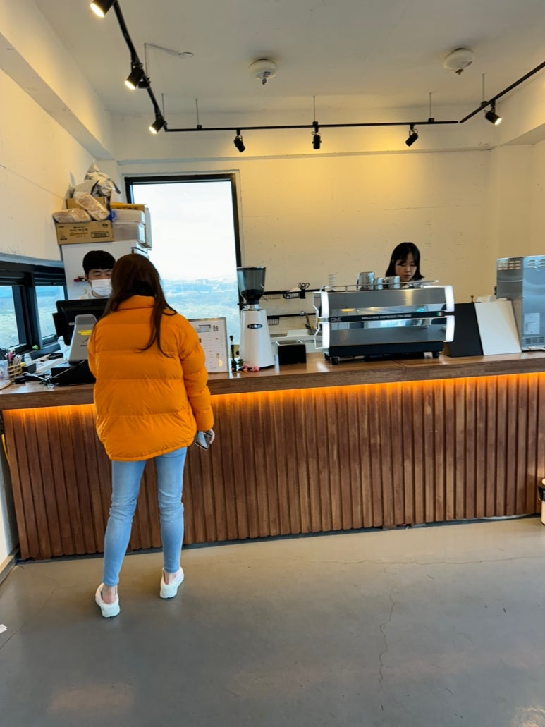 [제주 약과맛집] 장인더 - 최고의 제주여행 선물 추천! 오션뷰맛집 카페. 포천 파지약과 약게팅 꿀팁. 관련 이미지 7