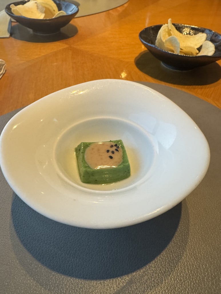 [롯데호텔 서울] 모모야마 - 생참치 듬뿍 세상 맛있는 후토마끼 맛집. 특선 12종 스시 후기. (feat. 트레비클럽) 관련 이미지 9