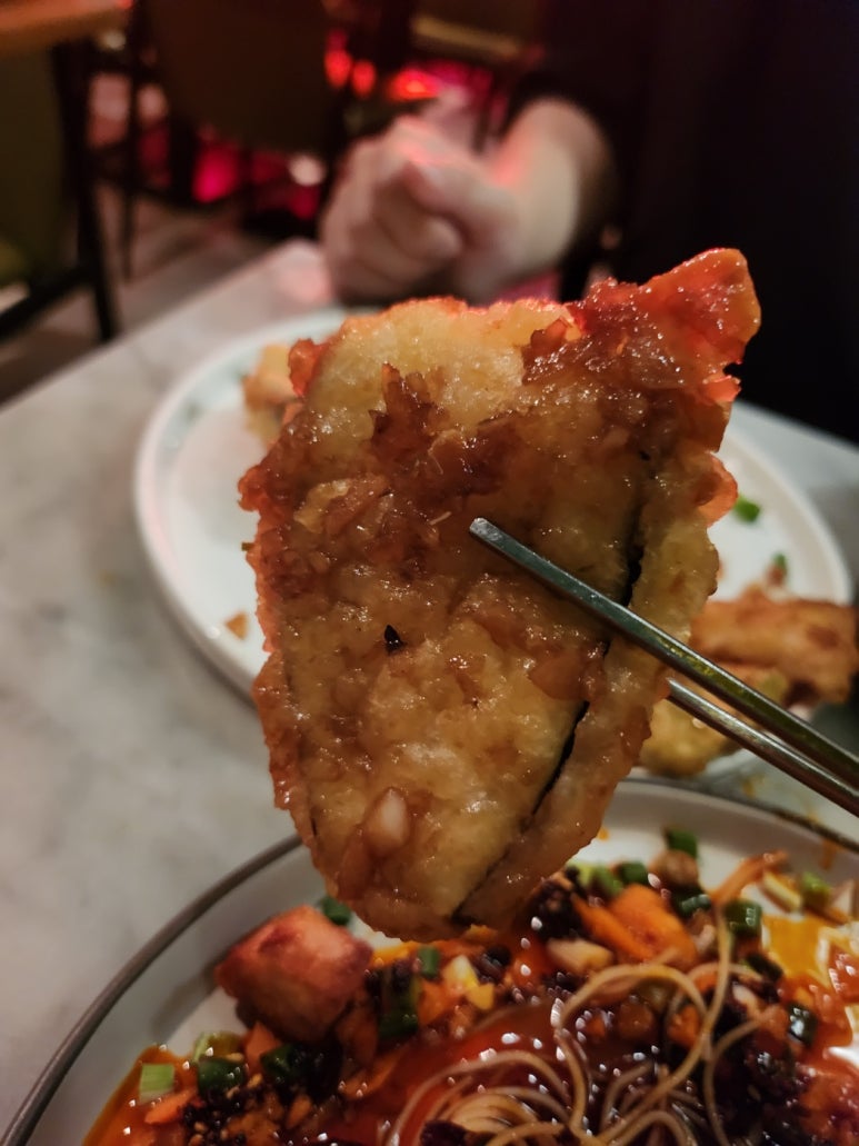 [한남동 중식당] 레드문 - 미쉐린 사천식 중식당 맛집. 이태원상권회복상품권. 크레이트 커피 퀸아망맛집. 관련 이미지 16