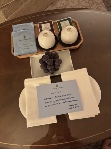 더 리츠칼튼 오사카 1편 - 품격있는 호텔의 진수. 메리어트 룸업그레이드. 수영장과 조식 후기. 관련 이미지 38