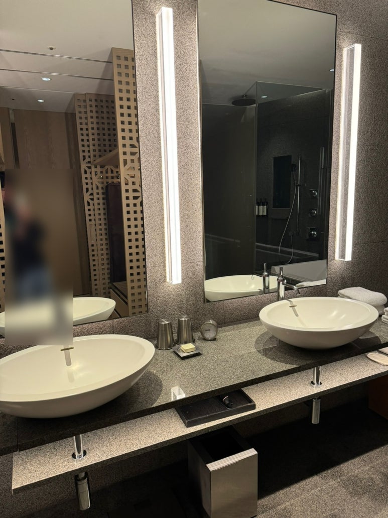 파크하얏트 부산 - 파크 이그제큐티브 마리나 스위트 & 스탠다드 룸 비교! 광안대교뷰, 조식, 수영장, 월드오브하얏트, GOH, 부산 5성호텔 비교&추천. 관련 이미지 10