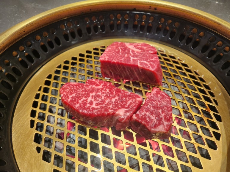 [압구정 맛집] 삼원가든 - 1탄 DINEHILL WEEK 50% 할인. 미슐랭 양념갈비,등심,안심,냉면 다 먹어보기. 400번대 대기후기. 관련 이미지 23