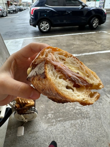 [제주 소금빵] 빵귿 - 제주도 빵지순례 유명한 시오빵 맛집. 잠봉뵈르도 맛있는 곳. 관련 이미지 2