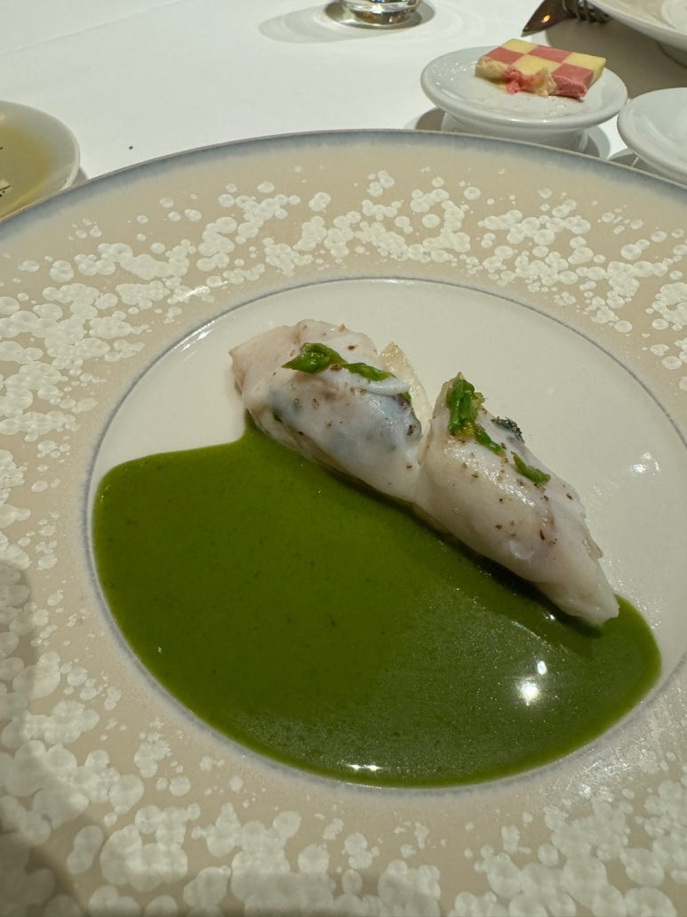 [시그니엘서울] STAY -미슐랭 1스타 프렌치 레스토랑 디너 풀코스. 훌륭하고 멋진 공간을 81층에.. 발렛주차 신용카드. 롯데상품권 사용후기. 관련 이미지 46