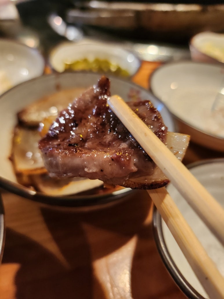 [홍대 양고기] 이치류 본점 - 7년 연속 미슐랭 양고기 맛집. 연예인 맛집. 1티어 양고기집. 관련 이미지 22