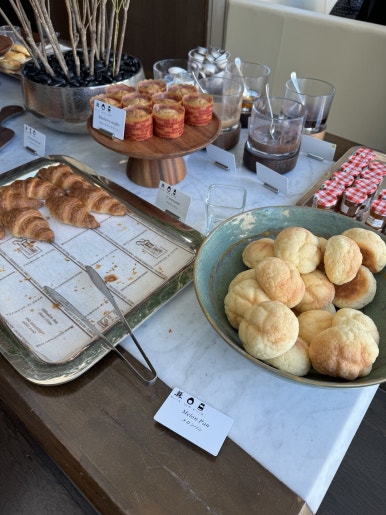 콘래드 도쿄 호캉스 - 크리스마스 시즌, 롯데 힐튼 아너스 다이아몬드 무료 조식. (2) 관련 이미지 6