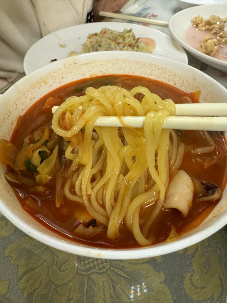 [부산여행 맛집] 동화반점 - 블루리본서베이 부산 3대 중국음식 맛집. 난자완스, 탕수육, 짜장면 모두 다 맛있는 60년 전통의 중식당. 관련 이미지 24