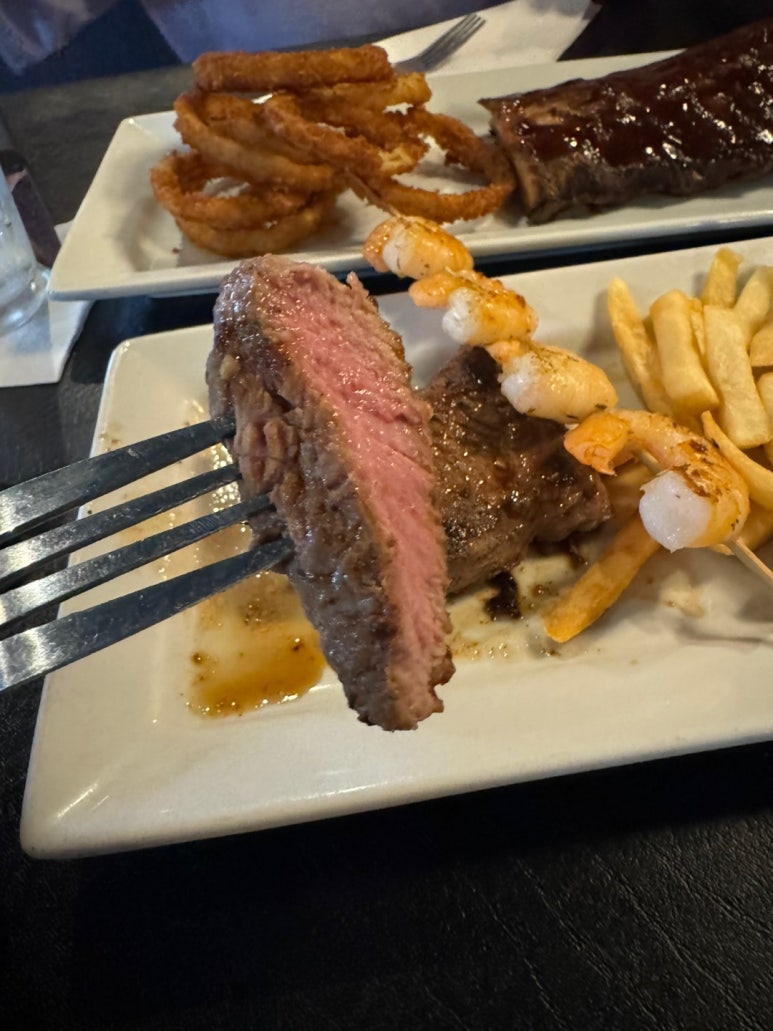 [괌 스테이크 맛집 정복] - 루비튜즈데이, 롱혼스테이크, 쓰리스퀘어. 현지인 추천 내돈내산 간단비교. 관련 이미지 11