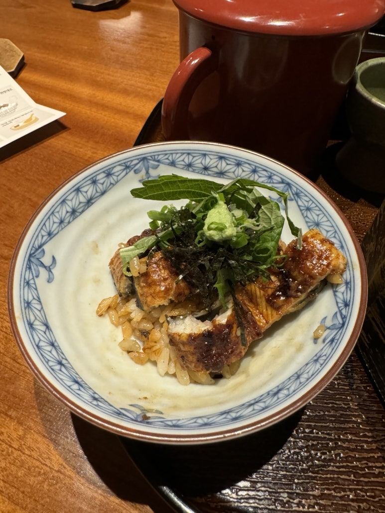 [한남동 맛집] 한남만리 - 비싸도 양많고 맛있는 장어덮밥 맛집. 히츠마부시 1.5마리 솔직 후기. 주차 가능. 관련 이미지 16