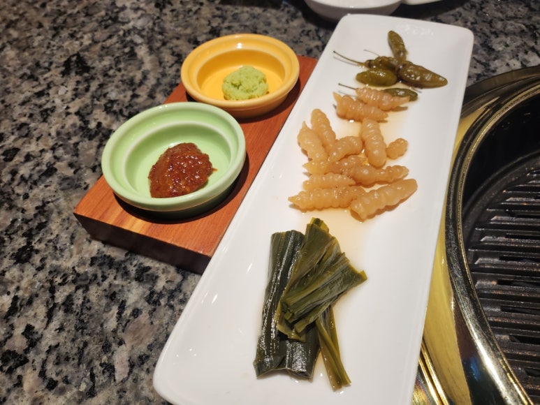 [교대역 맛집] 감돈 - 숙성목살 맛집. 와인을 곁들일 수 있는 돼지고기 맛집. 관련 이미지 9