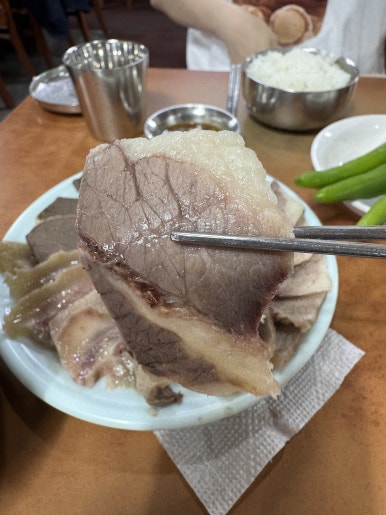 [명동 맛집] 미성옥 - 60년된 노포에서 특 설렁탕과 수육 맛있게 먹고 온 후기. 블루리본 서베이 맛집. 관련 이미지 12