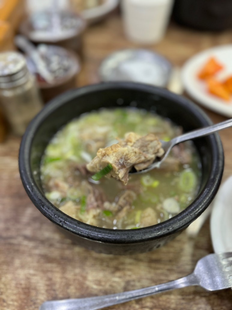 [남대문시장 맛집] 은호식당 - 블루리본서베이 꼬리곰탕 1티어 맛집. 꼬리토막을 드셔야해요! 관련 이미지 20