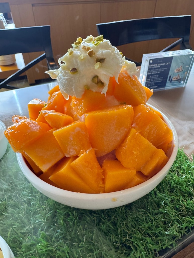 [그랜드 하얏트 서울] 갤러리 -  신한카드 더베스트+ 로 카이막 애플망고 빙수 할인 후기. (+프렌치토스트) 프리미엄 카드 할인 없어짐.. 관련 이미지 19