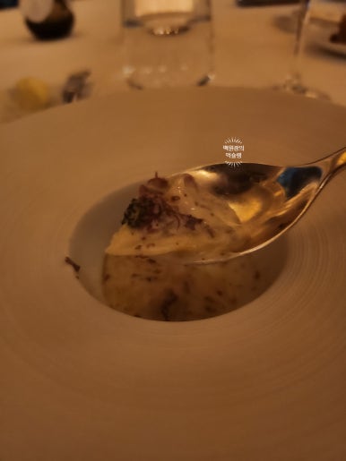 [롯데호텔서울 맛집] 피에르가니에르서울 -기념일에 추천하는 프렌치 레스토랑 디너코스. 발렛주차정보. 롯데호텔 트레비클럽 이용해서 싸게 먹자!!! 관련 이미지 27