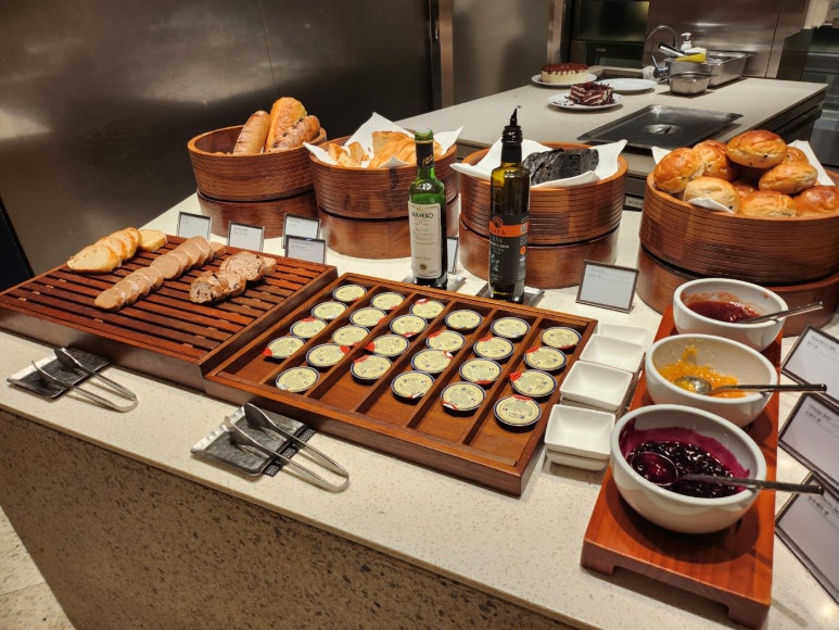 [웨스틴 조선 서울] 아리아 - 라세느와 비교해보자. 조선호텔 플래티넘 멤버십. 발렛파킹. 상품권결제. 메뉴. 꿀팁. 관련 이미지 34