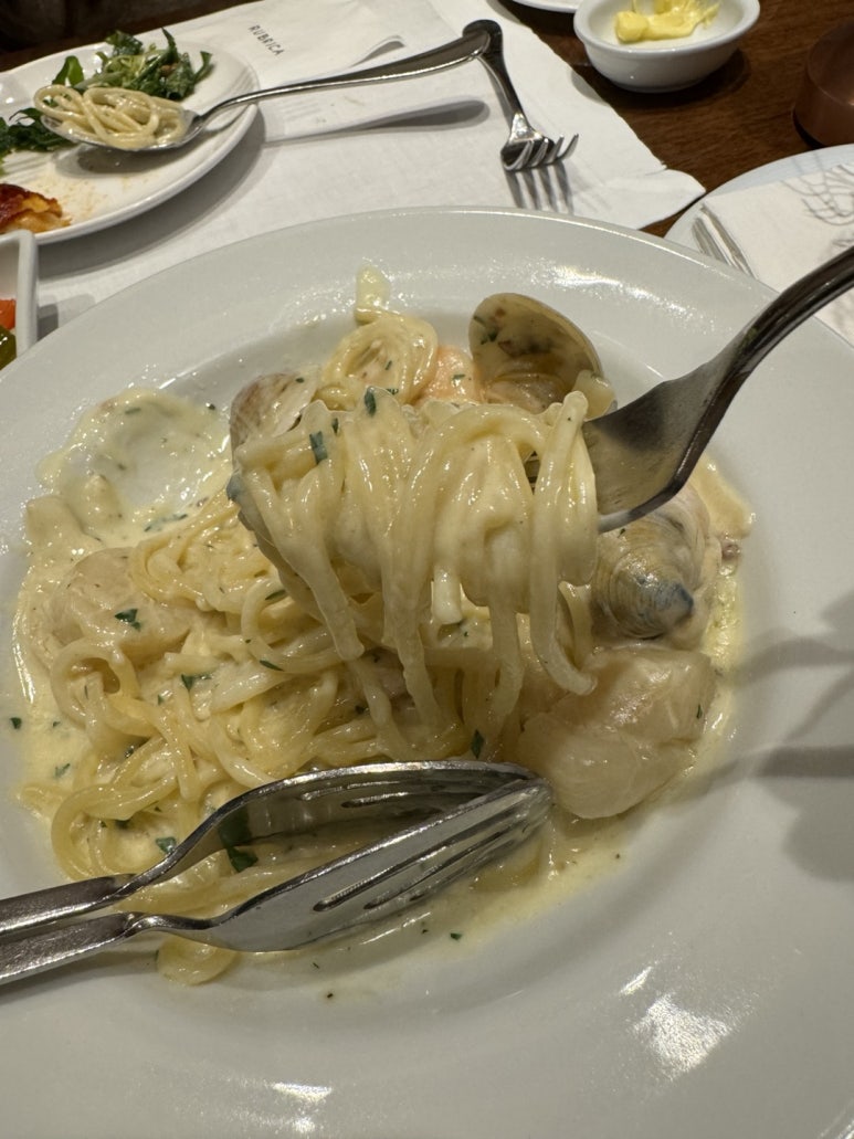 [웨스틴 조선 서울] 루브리카 - 가족모임장소 추천. 을지로 파스타&피자 맛집. 클럽조선 조선호텔 멤버십 시리즈 4편. 발렛가능. 관련 이미지 22