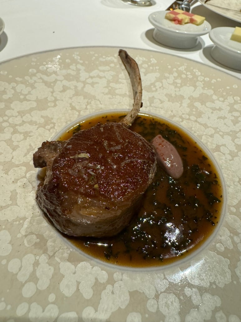 [시그니엘서울] STAY -미슐랭 1스타 프렌치 레스토랑 디너 풀코스. 훌륭하고 멋진 공간을 81층에.. 발렛주차 신용카드. 롯데상품권 사용후기. 관련 이미지 49