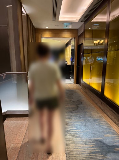 콘래드 방콕 호캉스의 모든 것 - 조식과 이그제큐티브 라운지 비교, 현아플, 힐튼 아너스 골드. 방콕 5성호텔 추천. (2) 관련 이미지 3