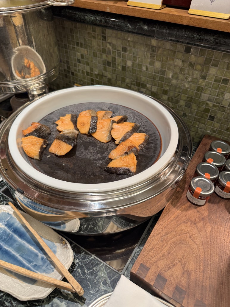 더 리츠칼튼 오사카 2편 - 1인 6,000엔 조식 뷔페 꼭 드셔보세요!! 티어로는 지원 안됨 후기. 관련 이미지 17