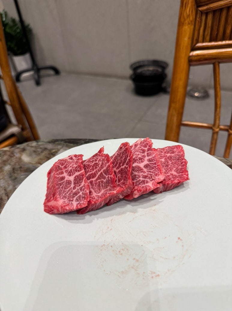 [2024 다인힐 위크] 삼원가든 - 50% 할인. 미쉐린가이드 한우 양념갈비, 소고기 구이, 물냉면 맛집. 압구정 최고의 가족모임. 발렛가능. 관련 이미지 31