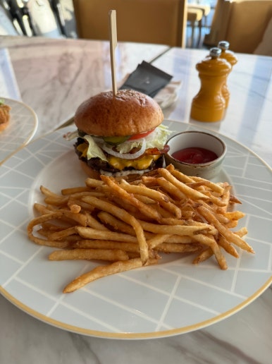 JW메리어트 제주 호캉스 - 신한 메리어트 본보이 카드 호텔 조식 5만원 할인 (조식숙제) 메뉴 추천. 아일랜드 키친 중식과 디너 뷔페까지. (2) 관련 이미지 24